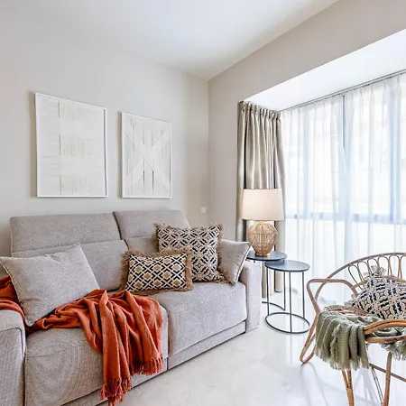 Vivendos - Ma16 - Capuchinos Parking Apartment
